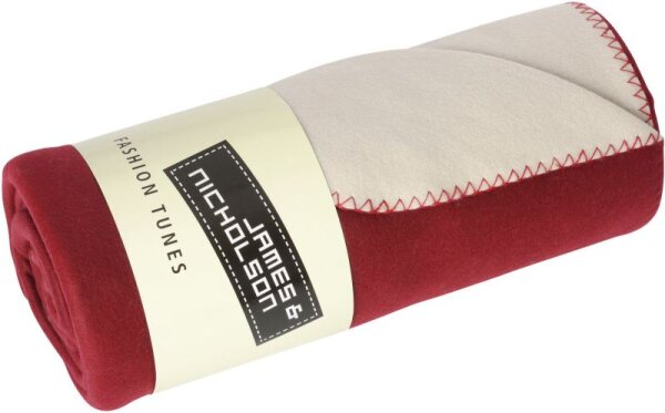 bordeaux/cream