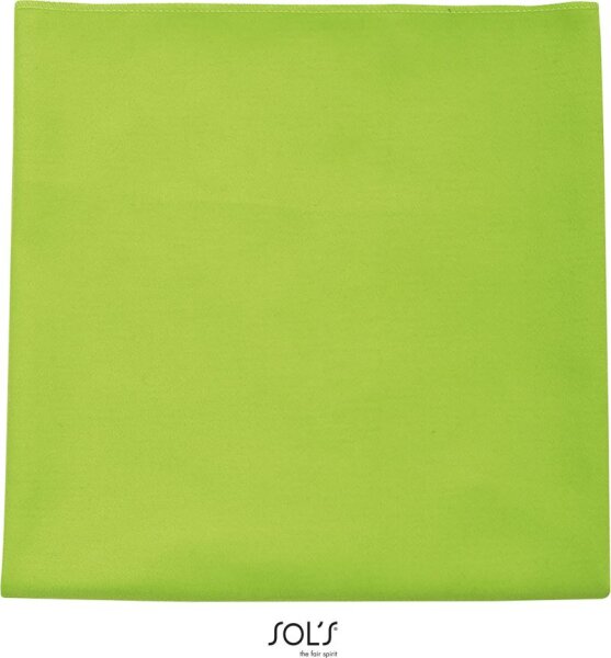 apple green